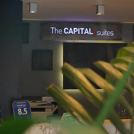 The Capital מלון *
